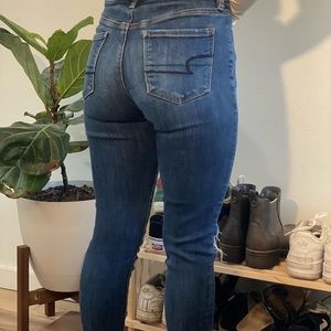 American Eagle skinny jeans